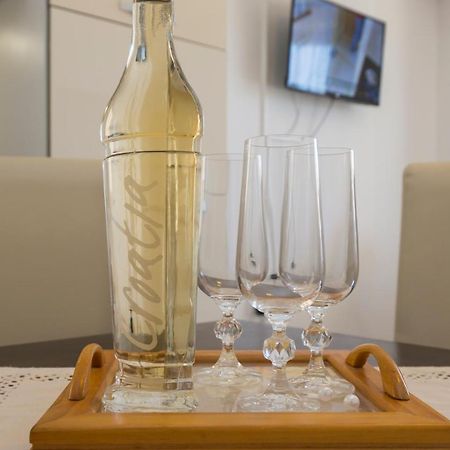 Apartmani Xenia & Desiderio Buzet Exteriér fotografie